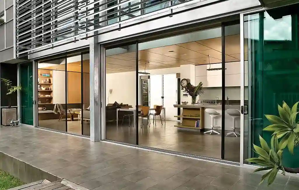 Retractable Insect Screens – Perfect Solutions for Keeping Bugs Out