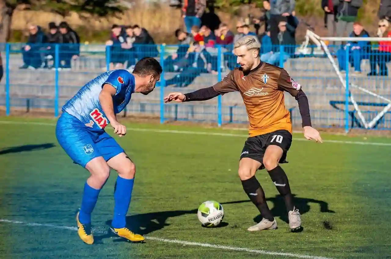 Some Tips for Betting on Football